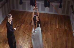 XXX Sexy bokep mom hot gadis sebelah Jodi Taylor dalam brutal
